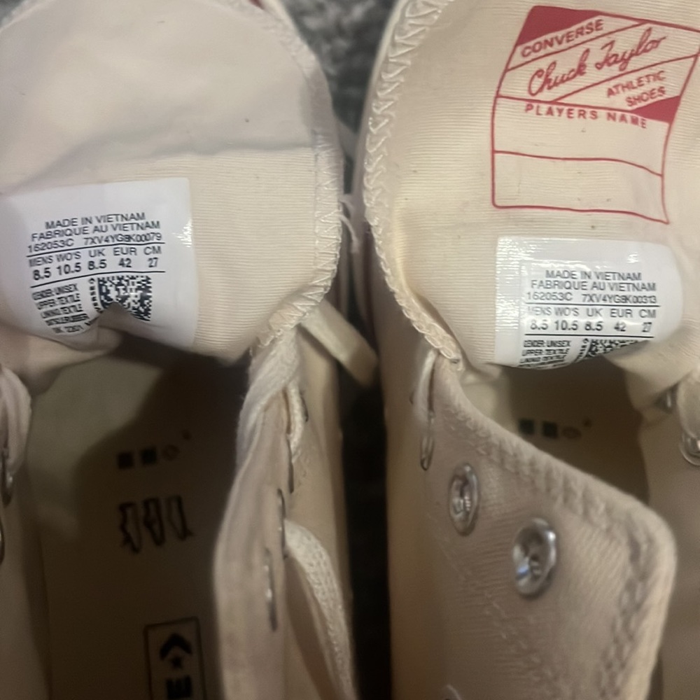 Converse - Picture 6 of 6